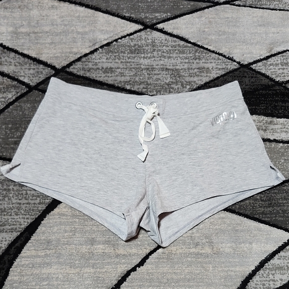 VICTORIA SPORT 2017 GRAY SILVER SHINE LOGO HIGH-WAIST SWEATSHORTS - Picture 1 of 11